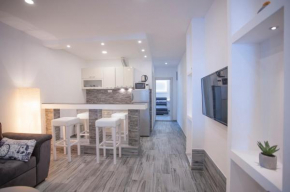 Отель Adrovic Apartment  Будва